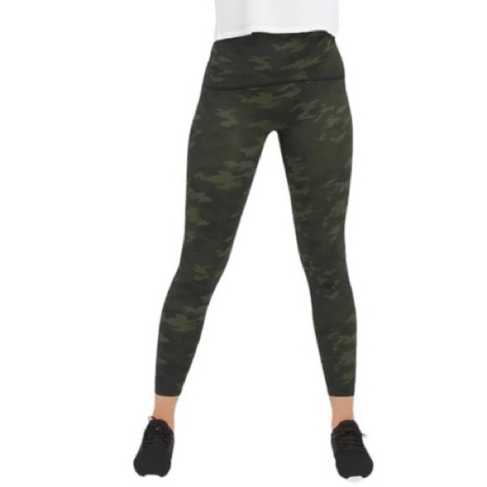 Spanx Look at Me Now Leggings Black Camouflage size XL